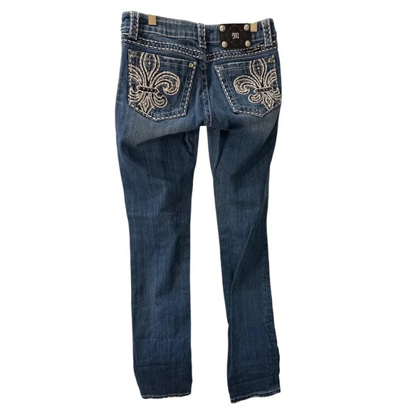 Miss Me Skinny Jeans Bedazzled Glam Fleur De Lis Jeans, Size 27. Pre-Owned. - Picture 6 of 11